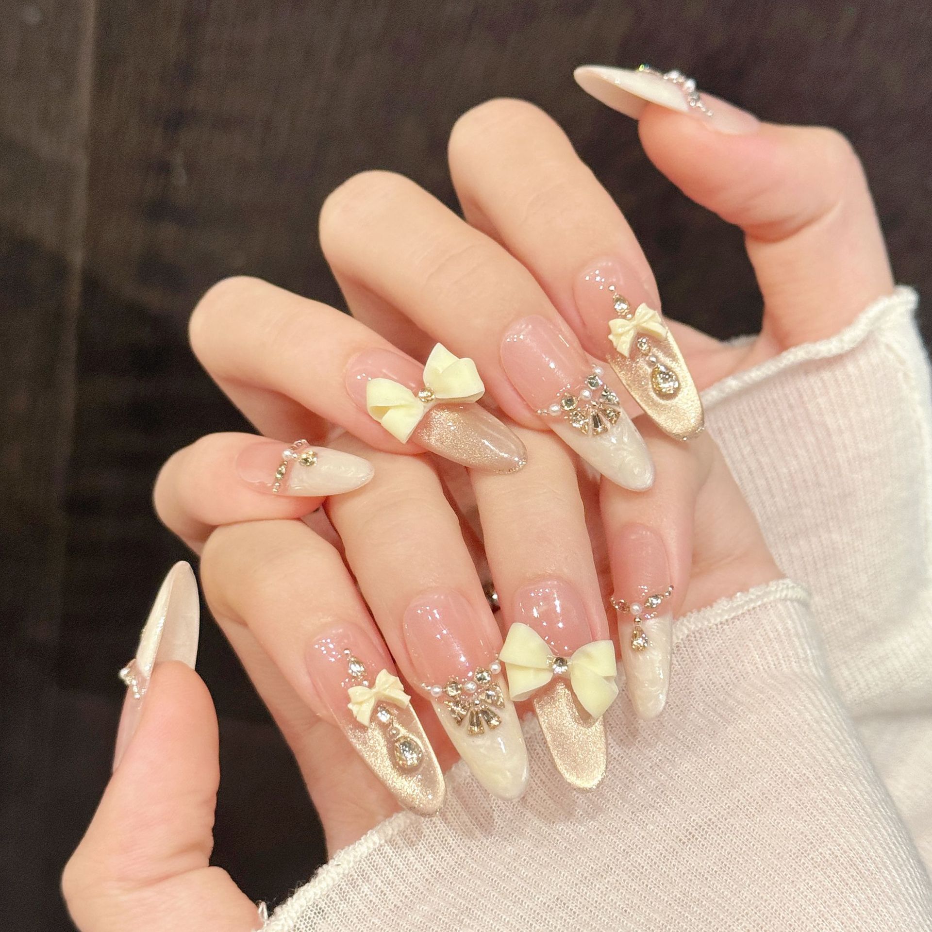 10 قطعة الصحافة اليدوية على ال - مراجعة Nail Art French Nails وسعره