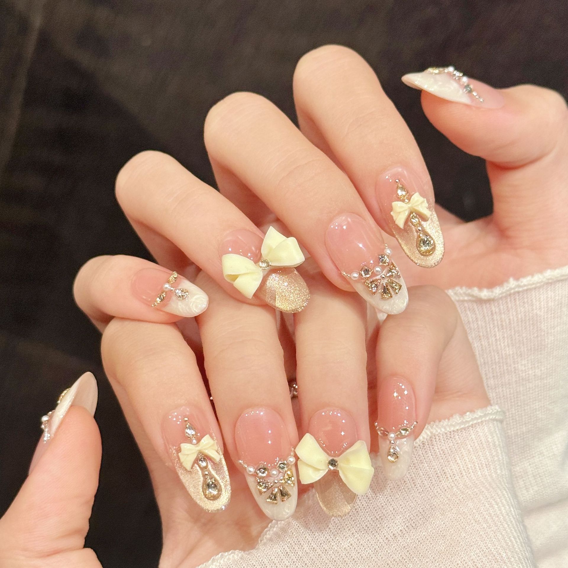 10 قطعة الصحافة اليدوية على ال - مراجعة Nail Art French Nails وسعره
