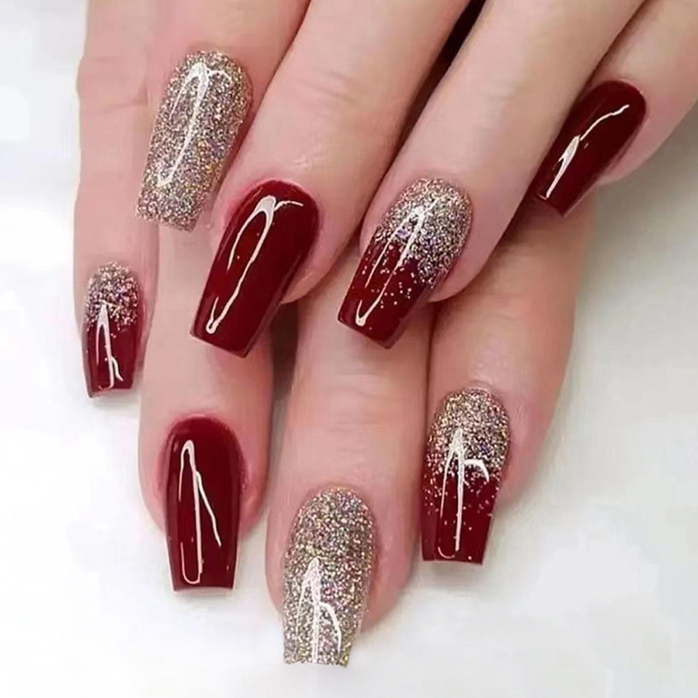 24 قطعة من الأظافر الاصطناعية  - مراجعة Nail Art French Nails وسعره